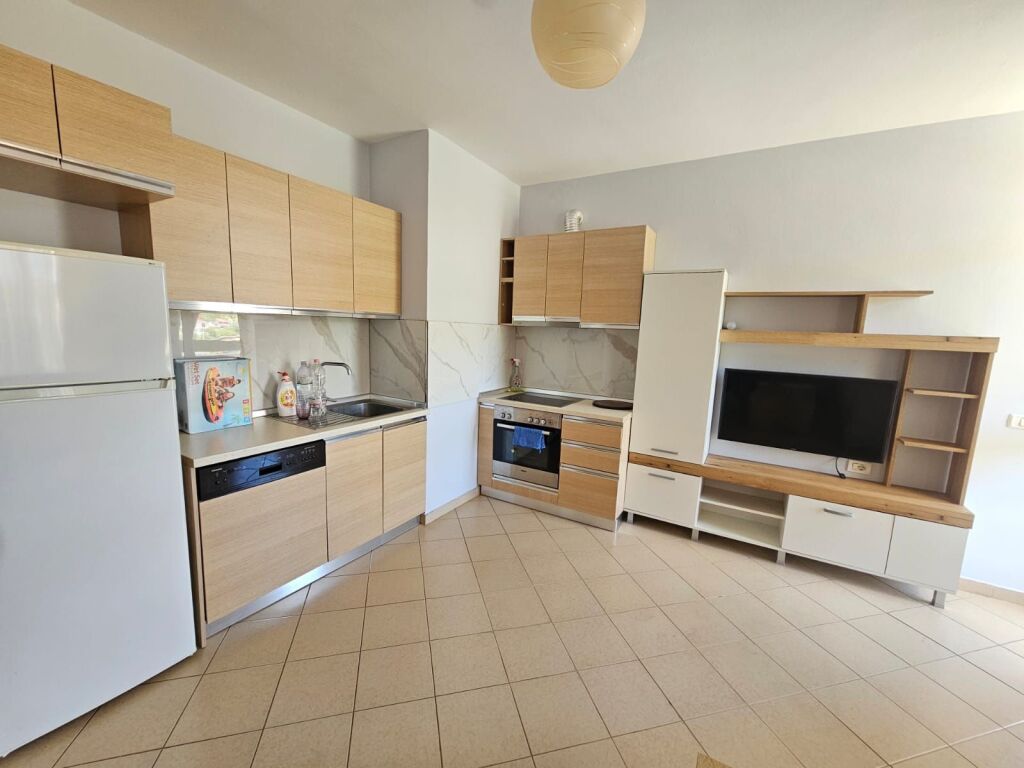 🏠 SHITET APARTAMENT 1+1 TEK SHKEMBI I KAVAJES