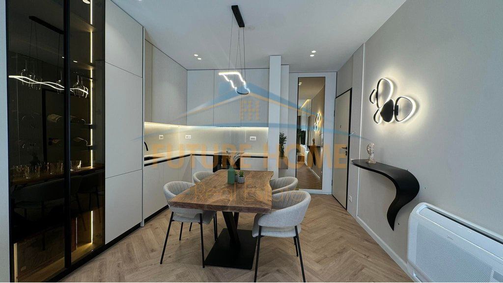 APARTAMENT LUKSOZ 2+1+1 TIRANA GARDEN BUILDING,RRUGA KAVAJES