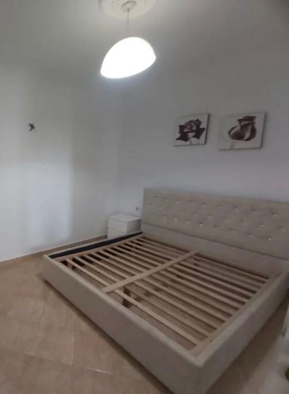 Apartament me qera 1+1 Tregu Elektrik