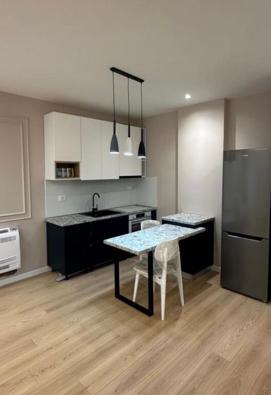 Appartamento 1+1 in affitto a Univers City.