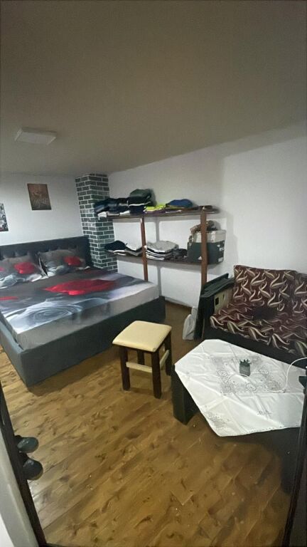 Restaurant duplex 115 m2 for rent Jordan Misja Street