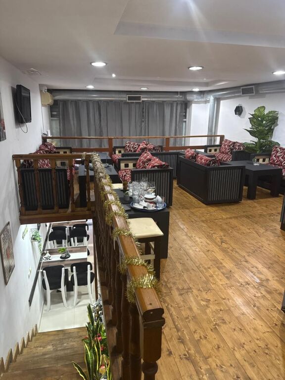 Restaurant duplex 115 m2 for rent Jordan Misja Street