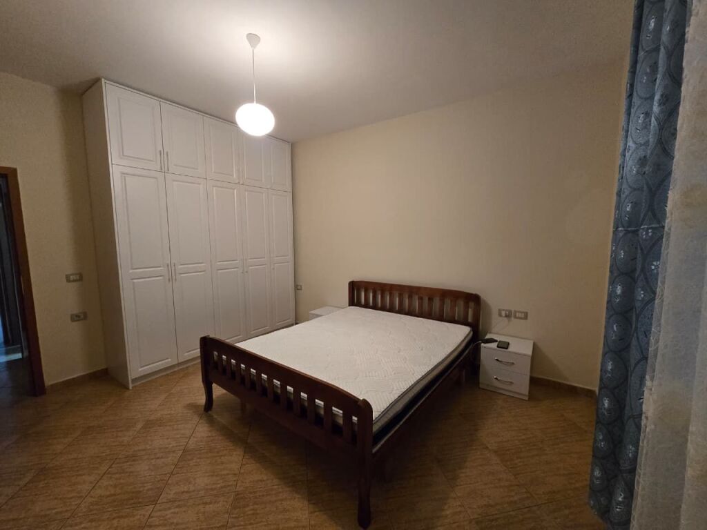 EXCLUSIVE | 2+1+2 for rent at Kosovarëve Street
