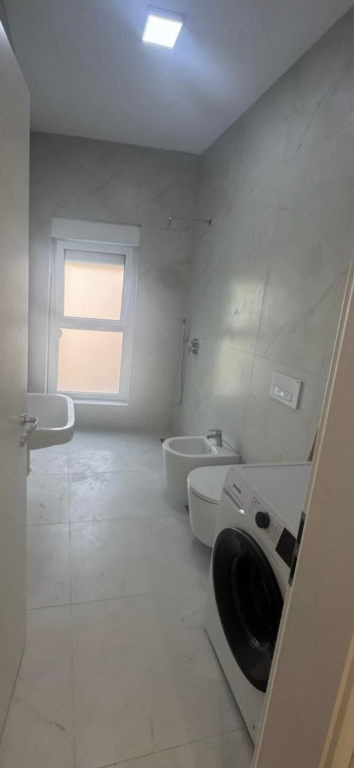 Super apartament me qera 1+1 Ali Dem