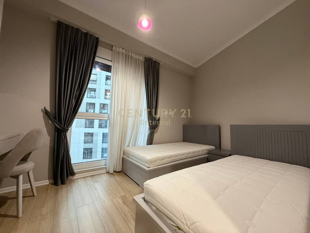 Apartament 2+1+2+post me Qira te Bulevardi i Ri 800 € /Muaj