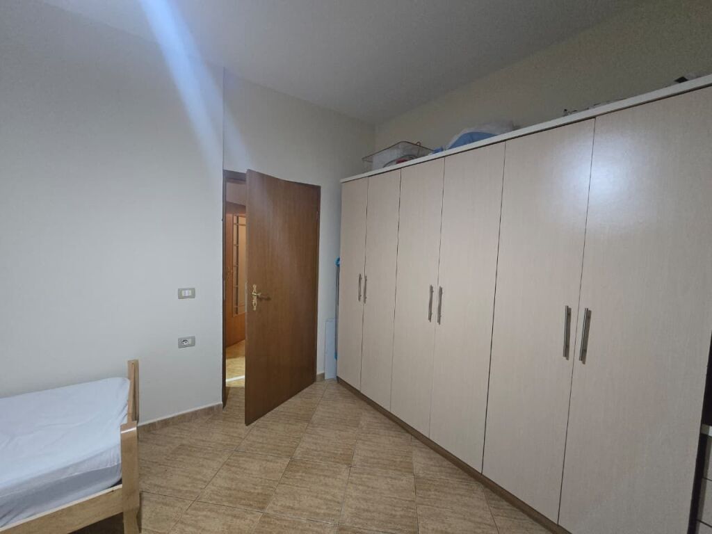 EXCLUSIVE | 2+1+2 for rent at Kosovarëve Street