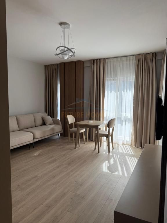 Qera, Apartament 1+1, Zogu i Zi