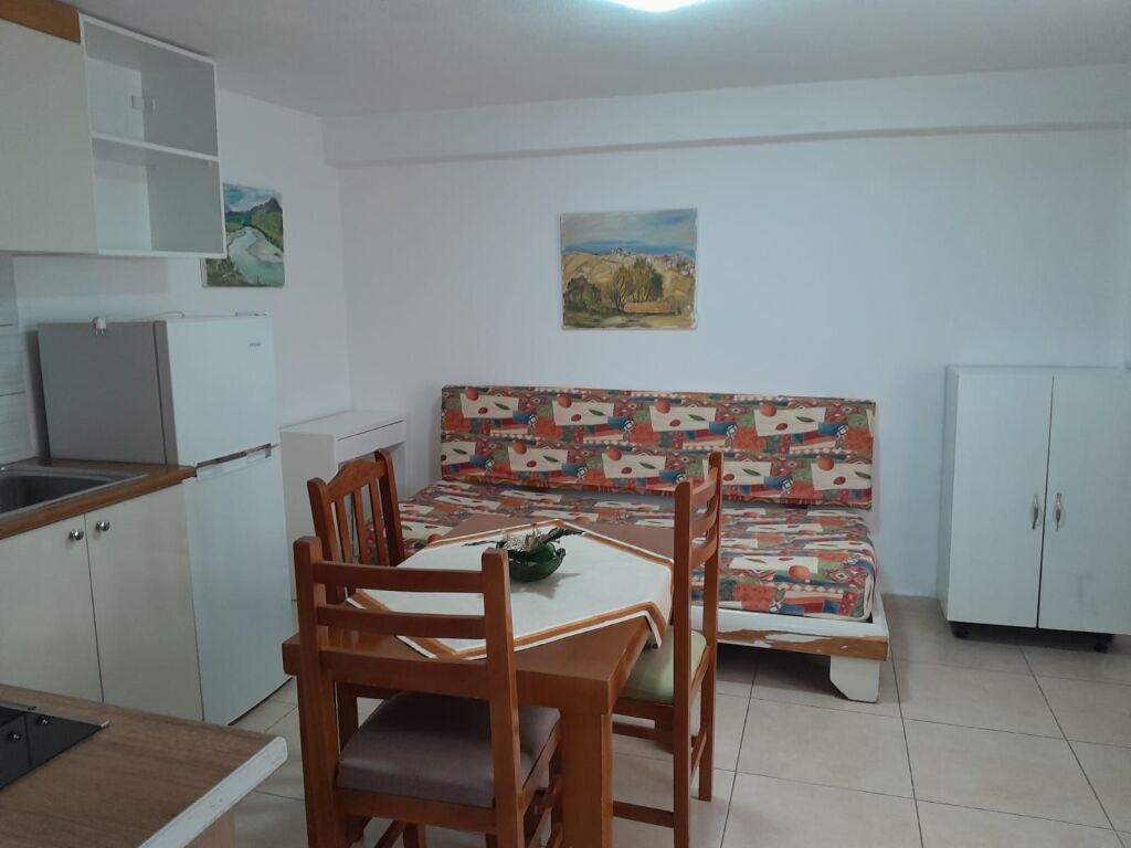 APARTMENT 1+1. 28000 LEKE.5 MAY STREET