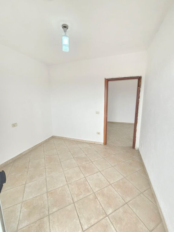 SHITET APARTAMENT PRANË “RROTËS SË KUQE”, PLAZH – DURRËS