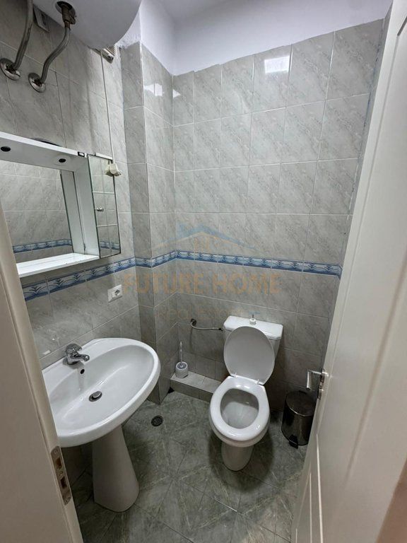 Qera, Apartament 3+1+2, Stacioni i Trenit