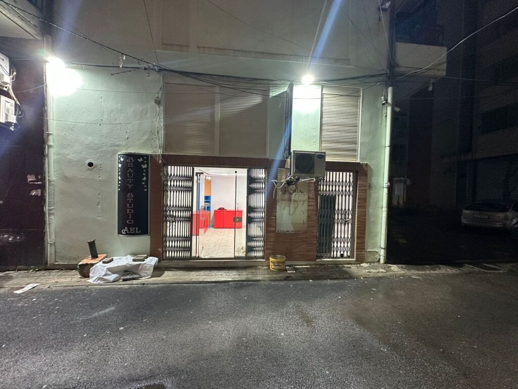 Business premises for rent !