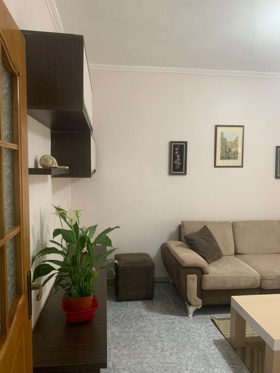 Appartamento 2+1 in affitto nel quartiere Kongresi i Elbasanit