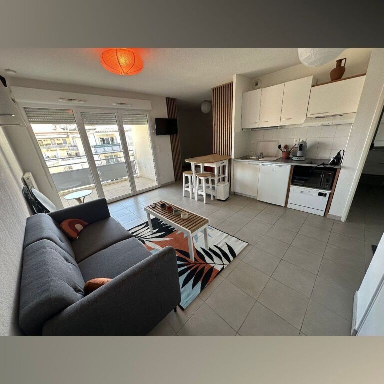 Mine Peza,Shitet apartament 1+1 me Hipoteke!
