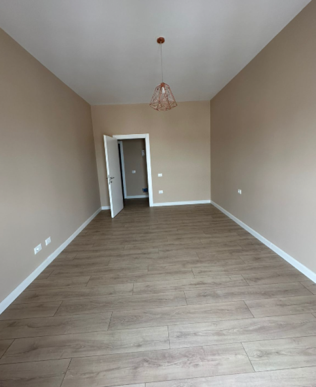 ✅ Apartament 1+1 për Shitje tek Porta e Re