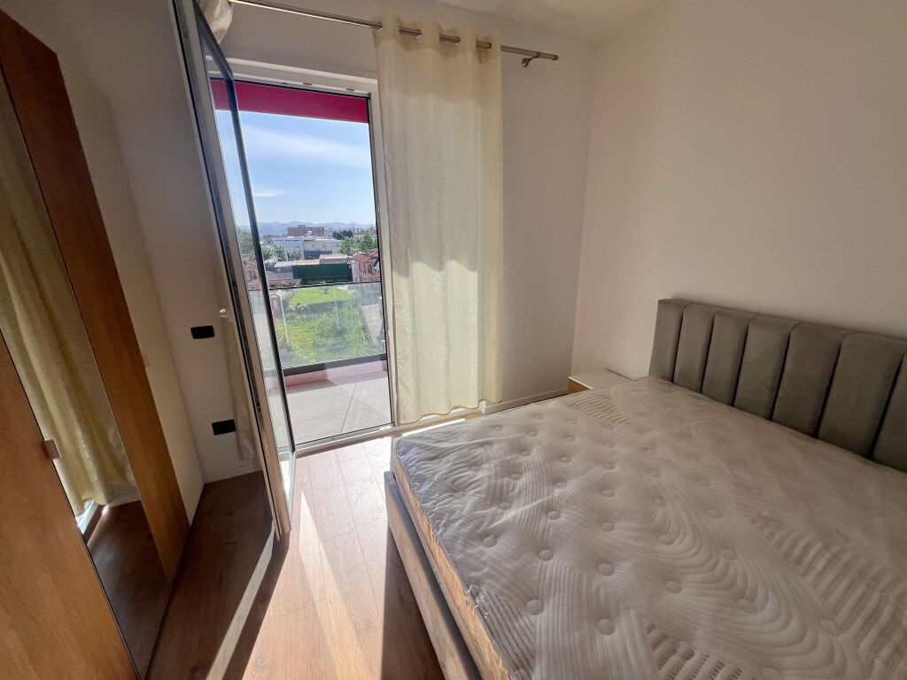 Apartament 1+1+ballkon me qera Paskuqan 400€