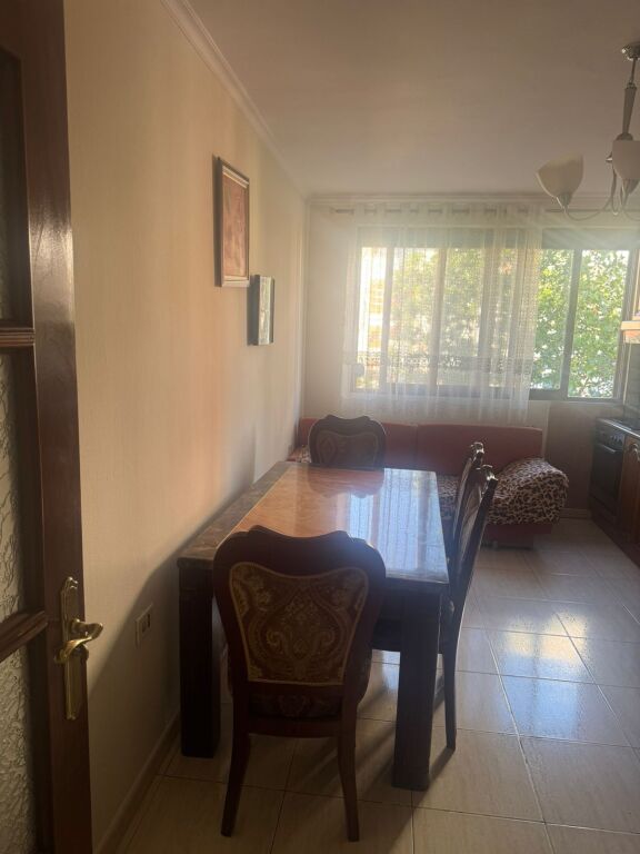 🏡 HOUSE FOR RENT – “KONGRESI I MANASTIRIT” STREET, NEAR HOSPITAL 5