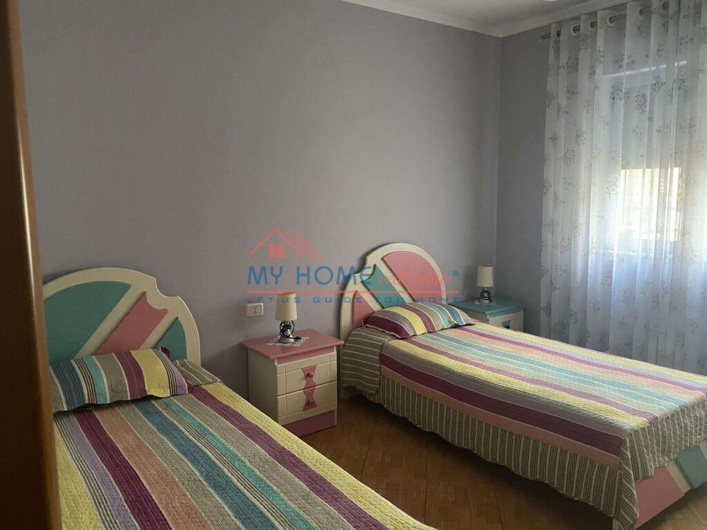 Appartamento 2+1 in affitto Palazzo con Freccia