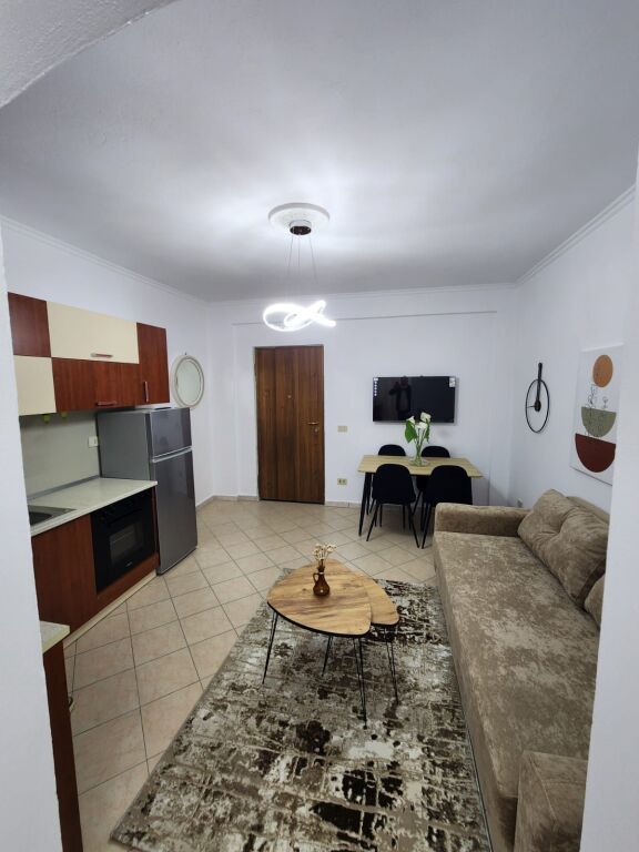 Shitet Apartament 1+1, Plazh Hekurudha,Durrës