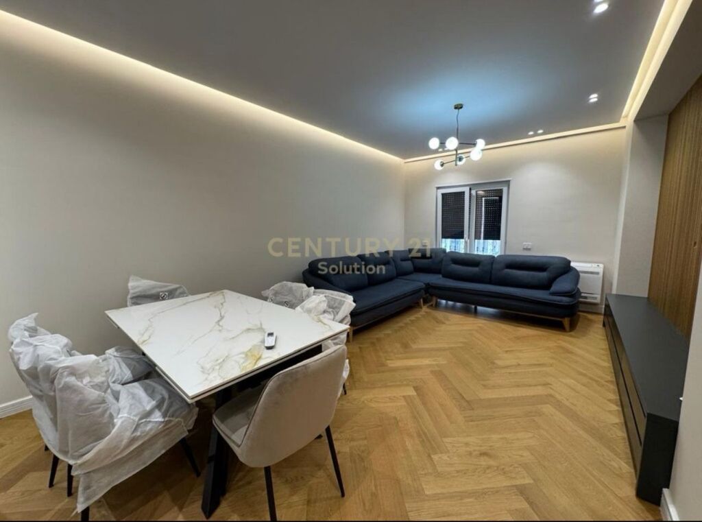 FOR RENT APARTMENT 2+1+2