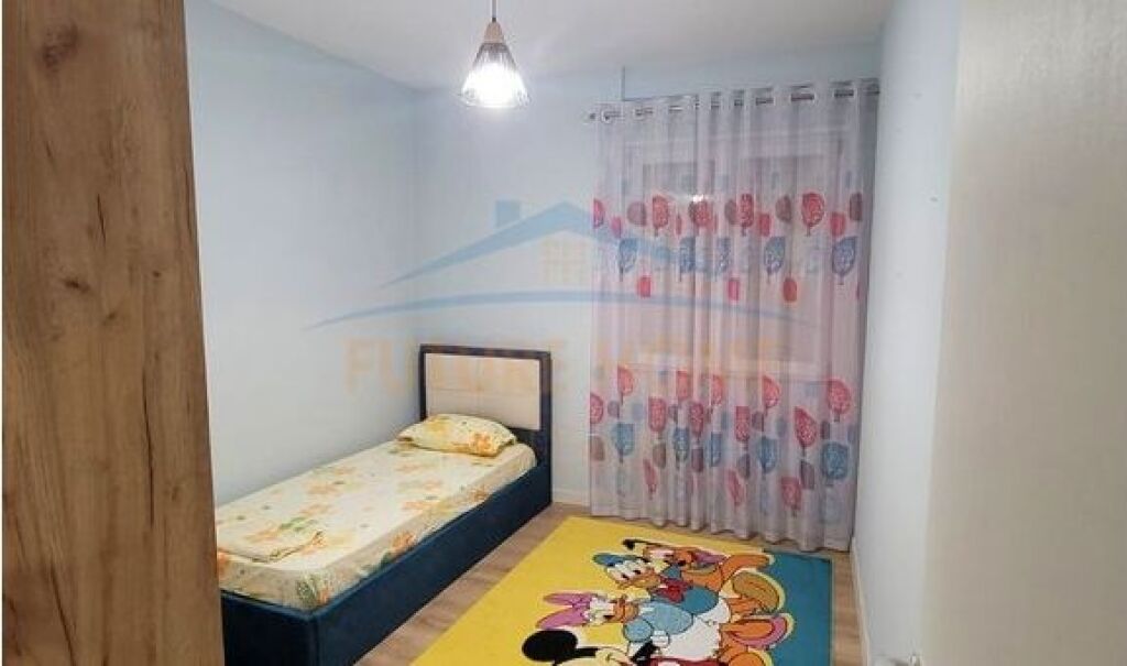 Rent, Apartment 2+1+2, 5 Maji Street, Tirana.