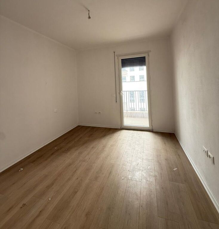 🏢 Shitet Apartament 2+1+2 tek Trio Towers – Don Bosko - View 4