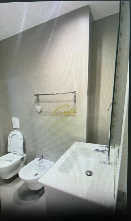 APARTAMENT ME QIRA 1+1 BULEVARDI ZOGU PARE 55.000 LEKE
