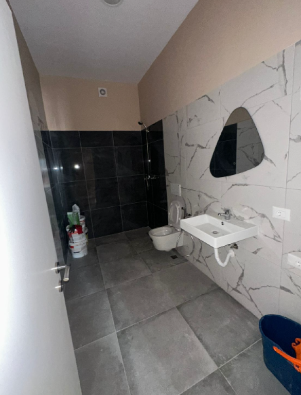 ✅ Apartament 1+1 për Shitje tek Porta e Re