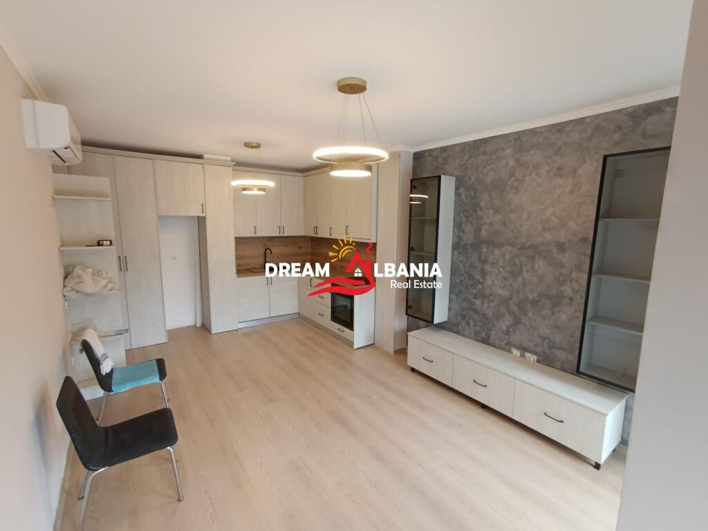 Apartament 1+1 në shitje në Rrugen Jordan Misja, Tiranë (ID 41111556)