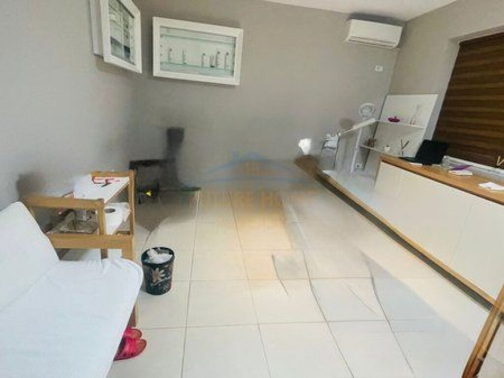 Shitet, Apartament 1+1, Myslym Shyri, Tirane.