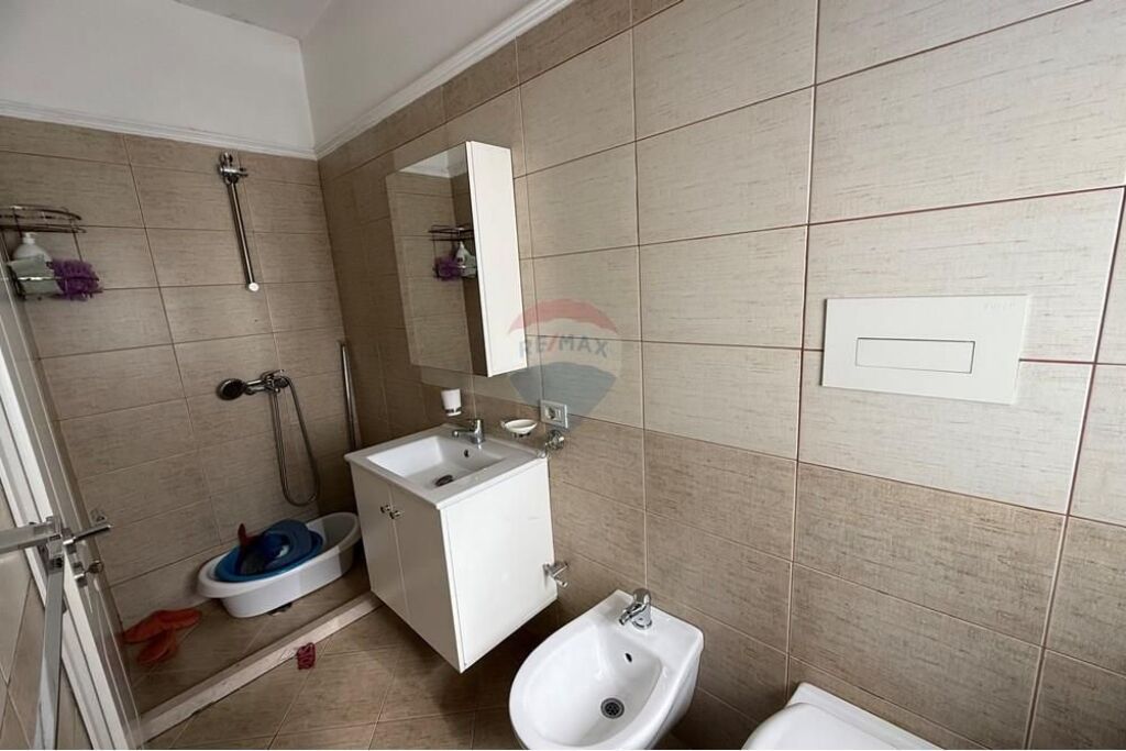 Apartament 1+1 per qira tek Myslym Shyri 550!