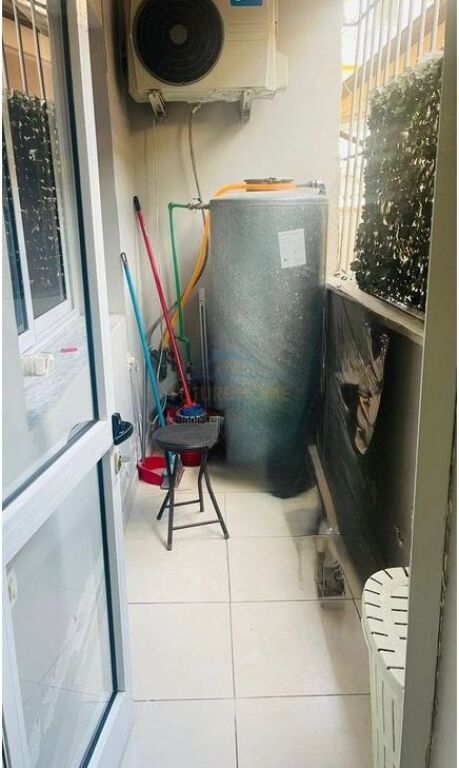 Shitet, Apartament 1+1, Myslym Shyri, Tirane.