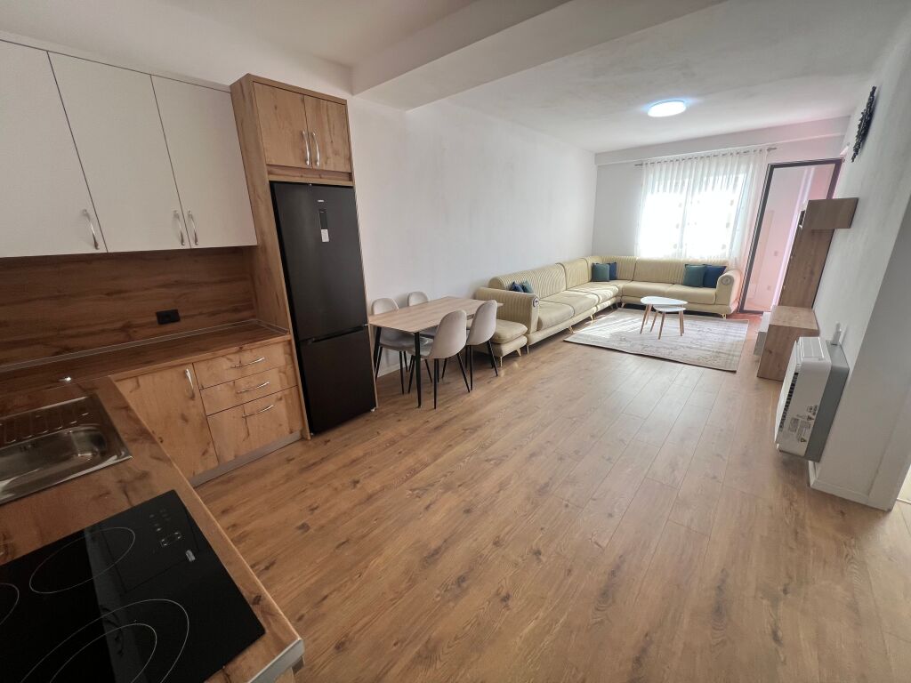 Apartament 1+1+ballkon me qera Paskuqan 400€