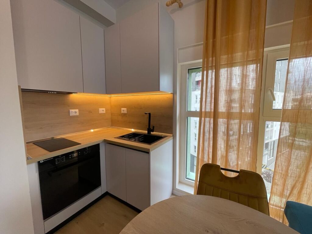Shitet Apartament 1+1 tek Kompleksi Kadiu