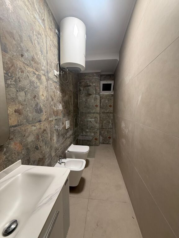 🏠FOR RENT Apartment 2+1 📍5 Maji Street -Modern furnishing 🏷️ Price: 65,000 Leke/Month