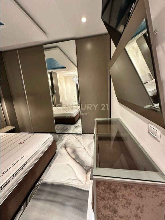 Luxury 1+1 apartment for rent at Ring Center – Tirana