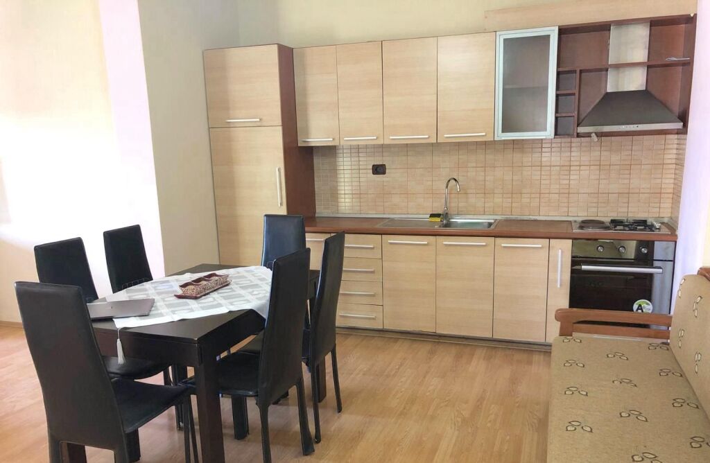 🏡 CASA IN AFFITTO – VIA JORDAN MISJA, TIRANA