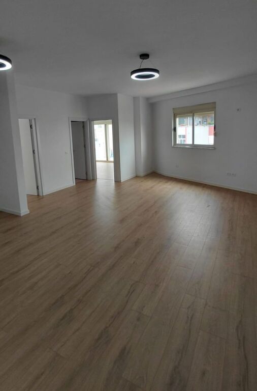 2+1 apartment for sale at Kodra e Diellit
