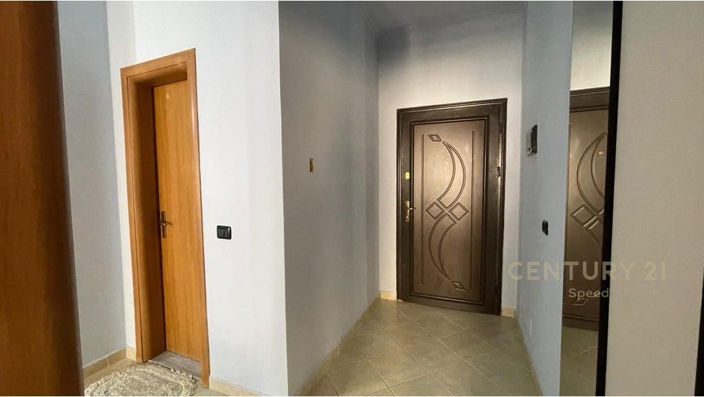 Apartament per shitje 1+1 në Golem!