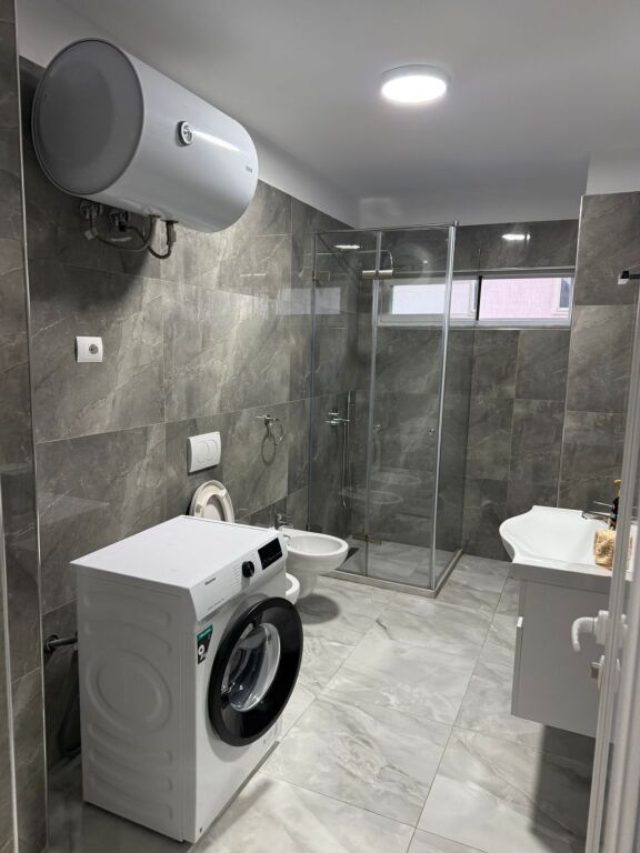 🔥 For rent 2+1+1 balcony 📍Rruga e Kavajes 60,000all