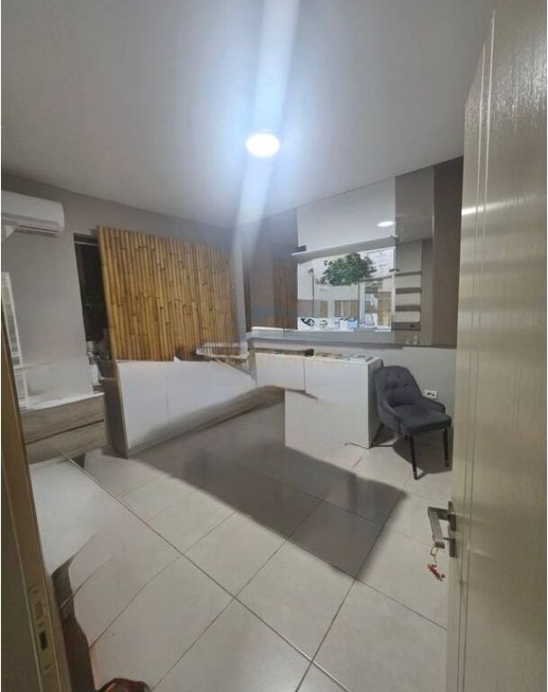 Shitet, Apartament 1+1, Myslym Shyri, Tirane.