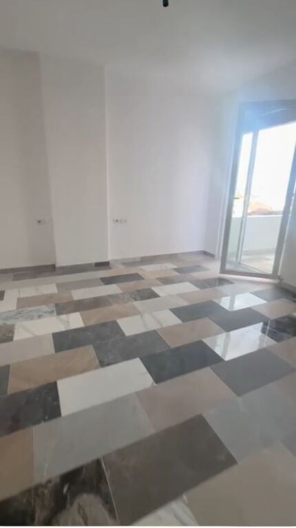 🔥 SUPER CMIM OKAZION 🔥 🏡 Shitet Apartament 2+1+2 tek Terminali ne Tresh, 128 mln leke