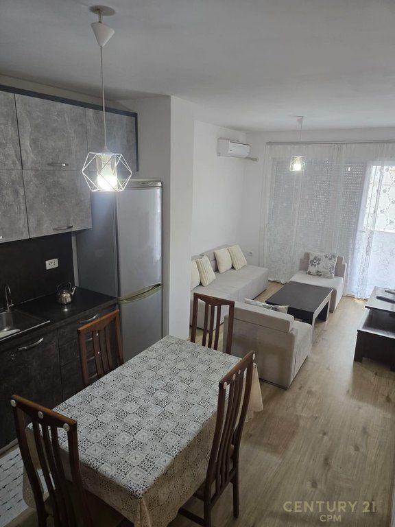 KOMPLEKSI MAGNET JAPIM EM QIRA APARTAMENT 1+1 600 € /Muaj Sip. Totale  60m2