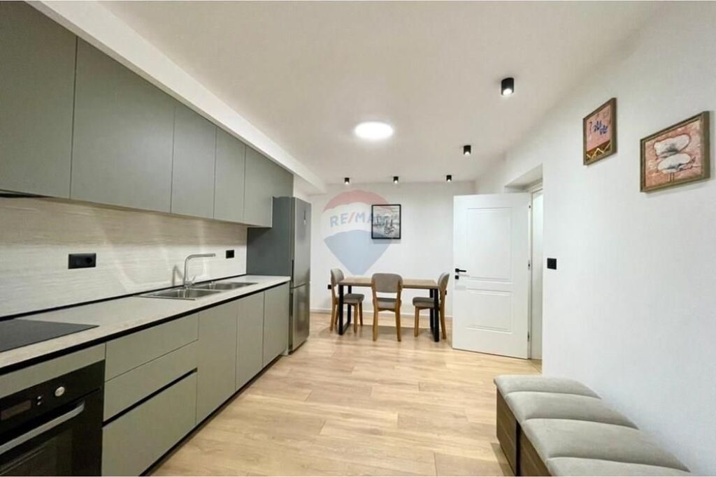 Apartament me qera ne kinostudio
