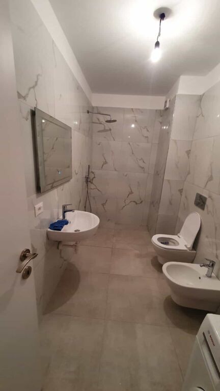 Apartament Me Qera 1+1 Tek Kompleksi Zirkon (ID B2101700) Tirane