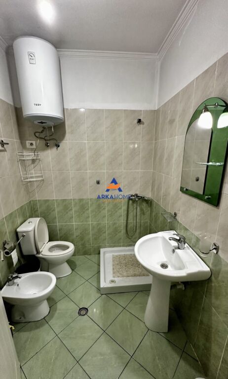 VENDESI APPARTAMENTO 2+1+2 BALCONI "FRESK" 180.000 EURO