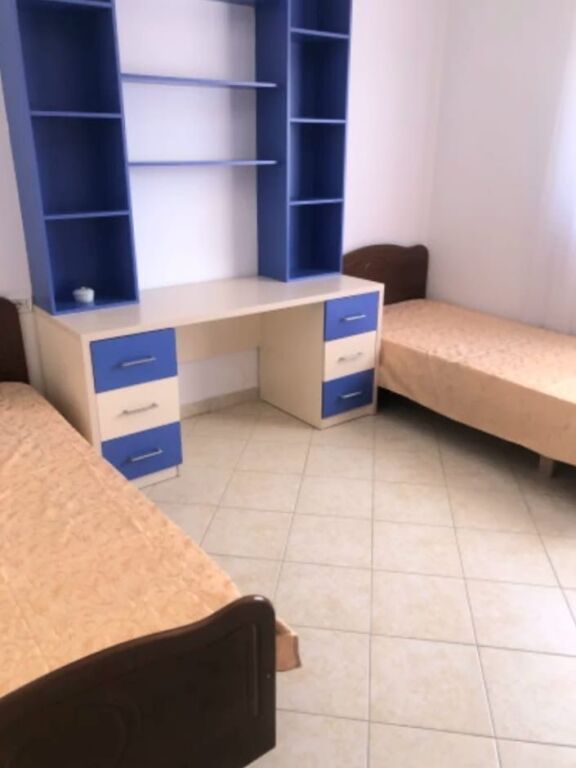 Appartamento 3+1+1 con Balcone in Affitto