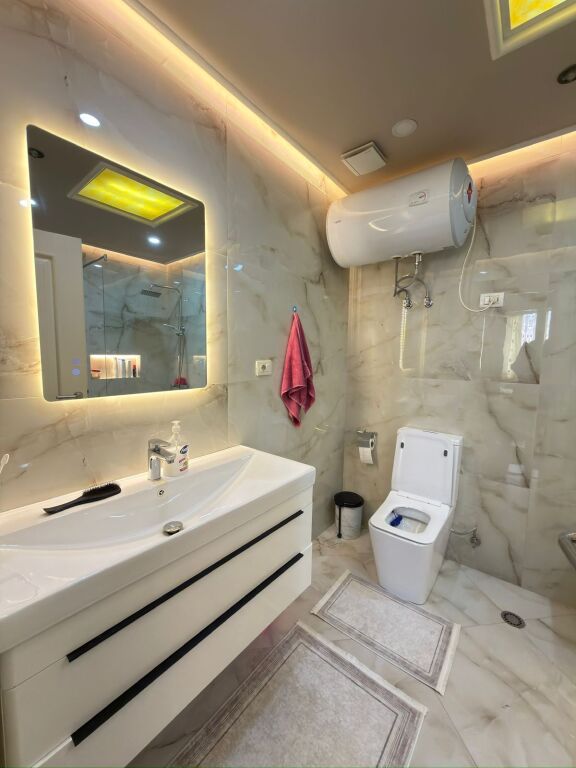 Apartament 3+1+2 per shitje ne Astir !
