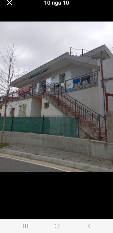 🏡 For Rent | Private house 3+1 for rent in Vlore The house is located on the 2nd floor, the