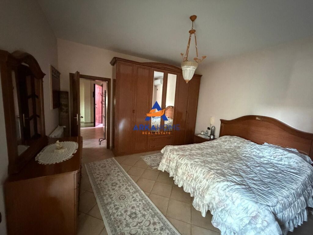 AFFITTASI APPARTAMENTO 2+1 "PRESSO L'AMBASCIATA AMERICANA" 800 EURO