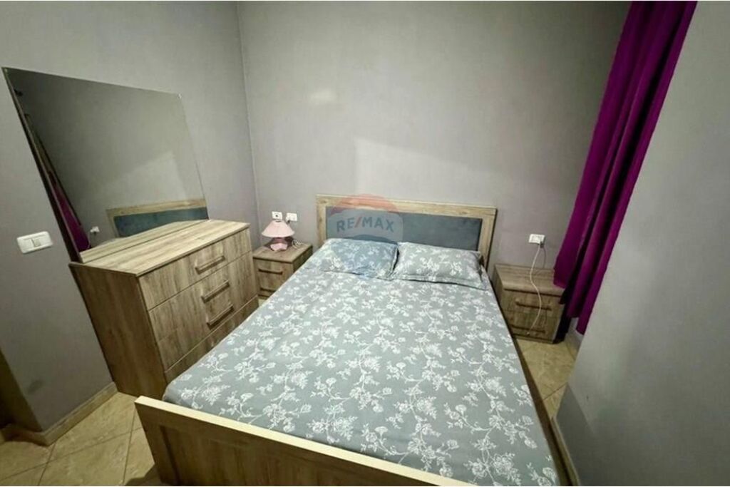 Apartament - Për Shitje - Rruga Loni Ligori, Tiranë